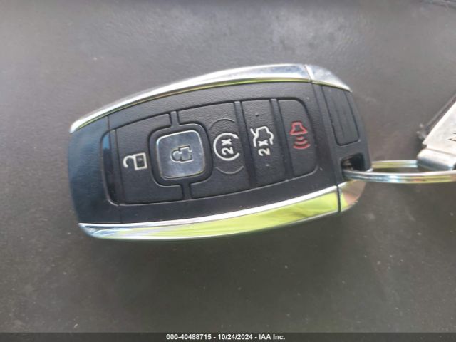 2LMPJ6LR9JBL23200 Lincoln Mkx Reserve