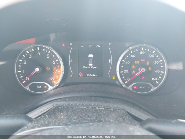 ZACCJABB5JPJ71091 Jeep Renegade Latitude Fwd