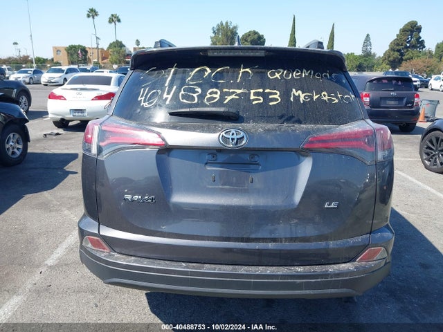 Toyota RAV4 LE 2018 JTMZFREV6JJ745166 Image 15