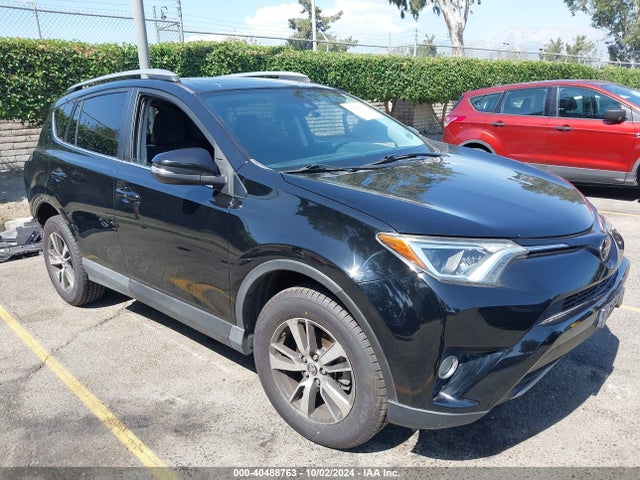 2018 2T3WFREV3JW420432 main image