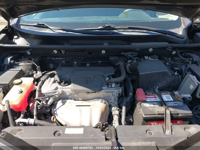 Toyota Rav4 Xle 2018 2T3WFREV3JW420432 Image 10