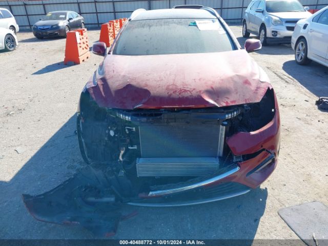 SJKCH5CP7HA022219 Infiniti Qx30 Premium
