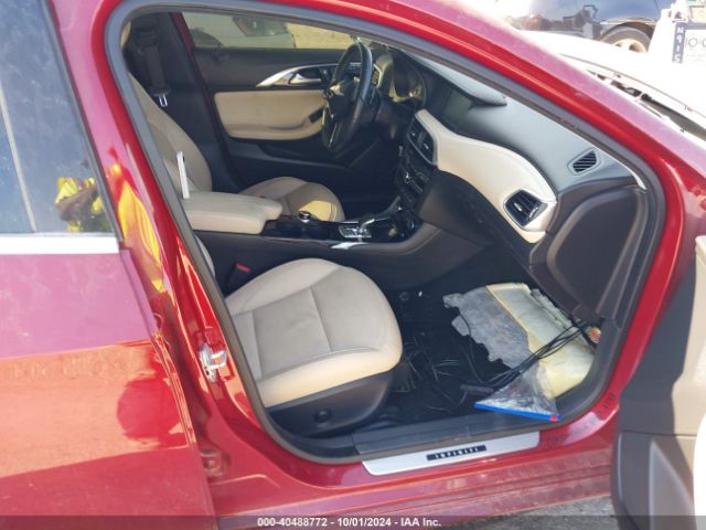 SJKCH5CP7HA022219 Infiniti Qx30 Premium