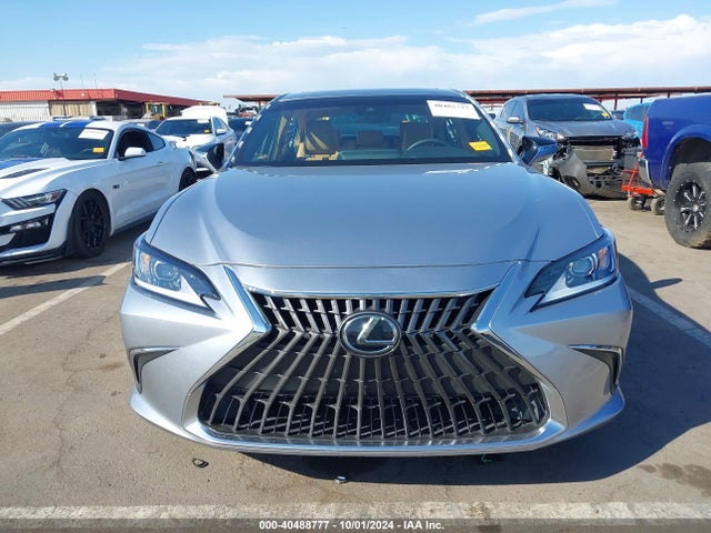 Lexus ES 350 2022 58ACZ1B15NU130035 Image 13