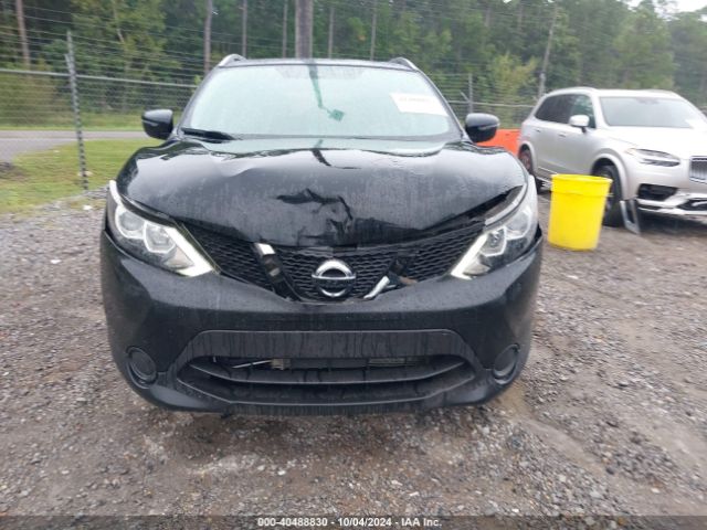 JN1BJ1CP5JW104229 Nissan Rogue Sport Sv