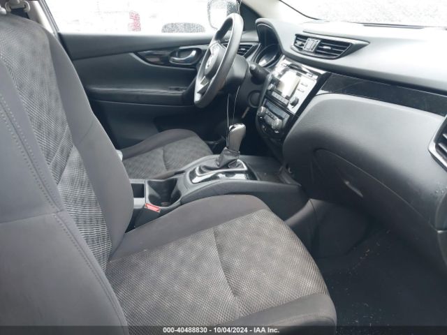 JN1BJ1CP5JW104229 Nissan Rogue Sport Sv