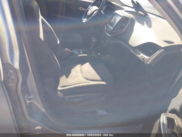 1C4PJLCBXEW212922 Jeep Cherokee Latitude