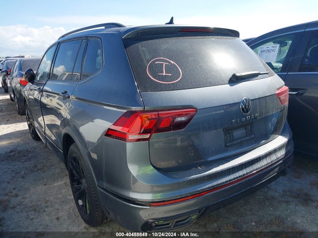 3VVCB7AX6PM120535 Volkswagen Tiguan 2.0t Se R-line Black
