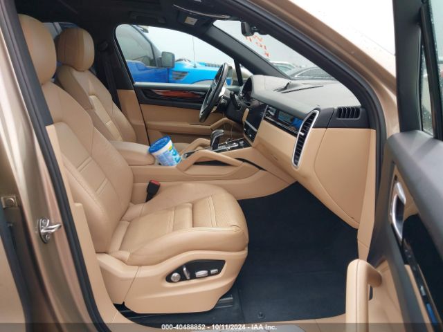 WP1AB2AY6KDA60986 Porsche CAYENNE S