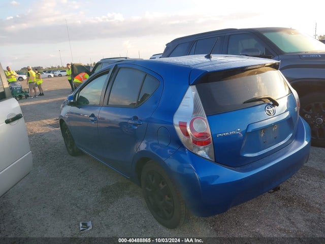 JTDKDTB31E1559760 Toyota Prius C Two
