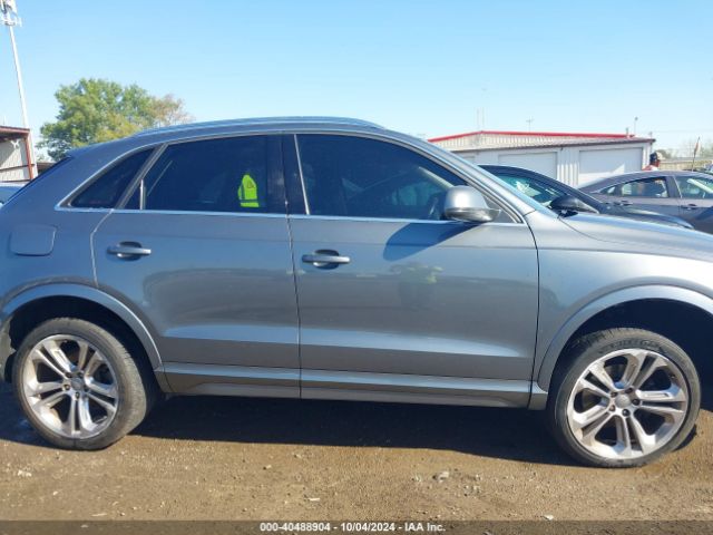WA1EFCFS7GR000253 Audi Q3 2.0t Premium Plus