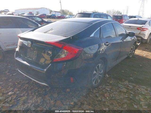 Honda Civic Lx 2019 19XFC2F67KE031619 Image 4