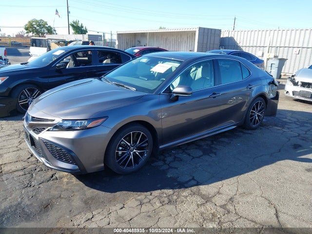 Toyota Camry Hybrid Se 2024 4T1S31AK7RU627608 Image 2