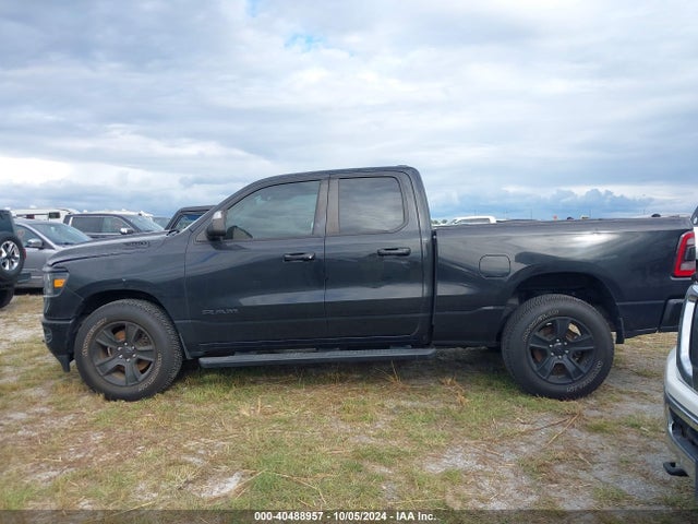 1C6SRFBT3LN367434 RAM 1500 Big Horn  4x4 6'4 Box