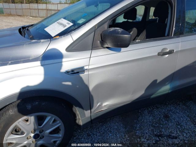 1FMCU0F74FUA23526 Ford ESCAPE S