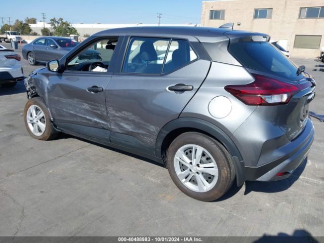 2022 NISSAN KICKS 3N1CP5BV9NL520032 Photo 2