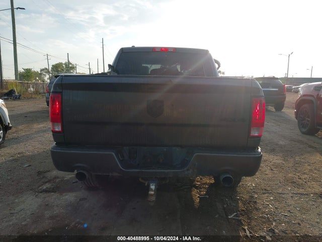 1C6RR7KT3ES300518 RAM 1500 Express