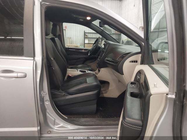 Dodge Grand Caravan Sxt 2019 2C4RDGCG7KR601010 Image 5