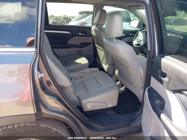 Toyota Highlander Xle 2017 5TDKZRFH6HS508112 Image 8