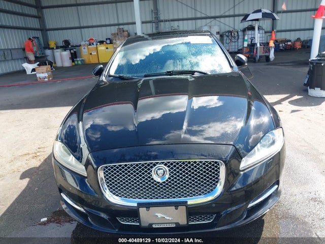 2011 JAGUAR XJ SAJWA2GE7BMV14848 Photo 5
