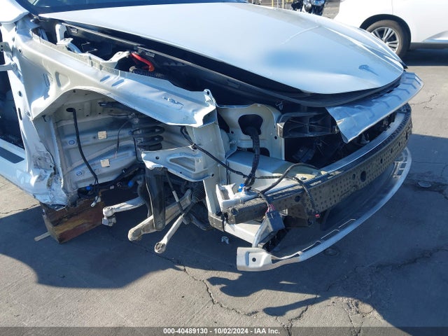 2021 TESLA MODEL Y 5YJYGDEE0MF280861 Photo 5