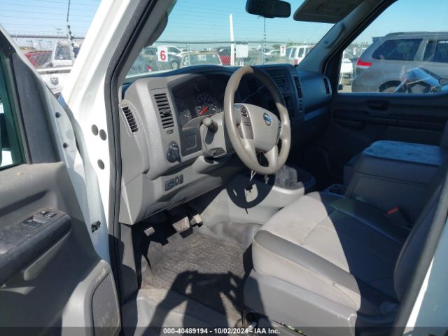 1N6BF0LY2HN803963 Nissan Nv Cargo Nv2500 Hd Sv V6