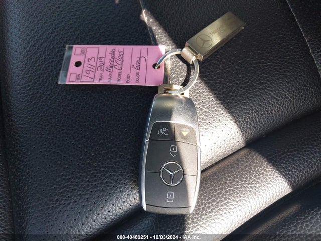 55SWF8EB7KU284196 Mercedes-Benz C 300 4matic