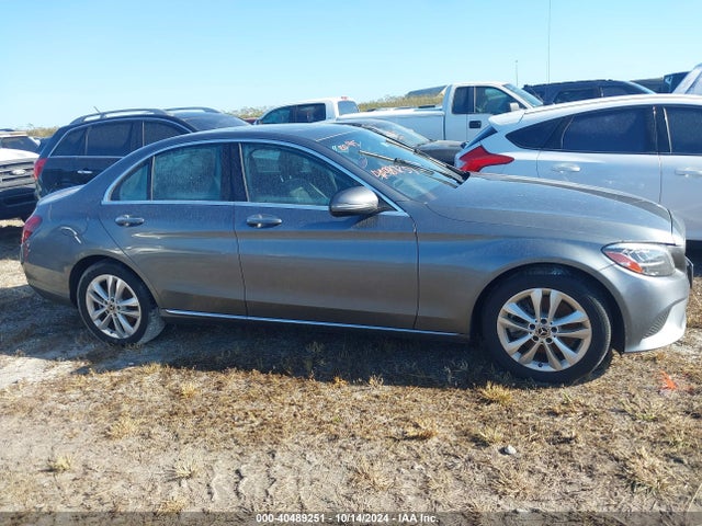 55SWF8EB7KU284196 Mercedes-Benz C 300 4matic