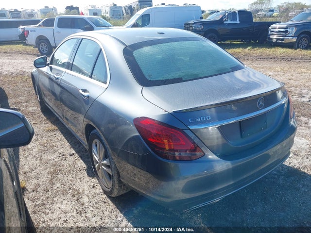 55SWF8EB7KU284196 Mercedes-Benz C 300 4matic