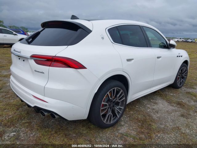 2024 MASERATI GRECALE ZN6PMDAA0R7455242 Photo 3