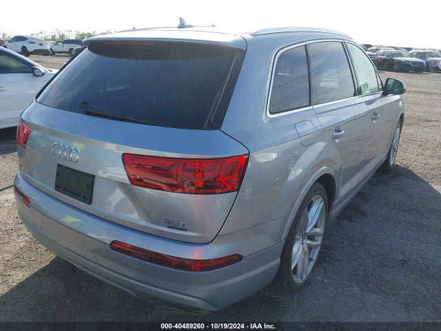 Audi Q7 3.0t Premium 2017 WA1VAAF71HD056167 Image 4