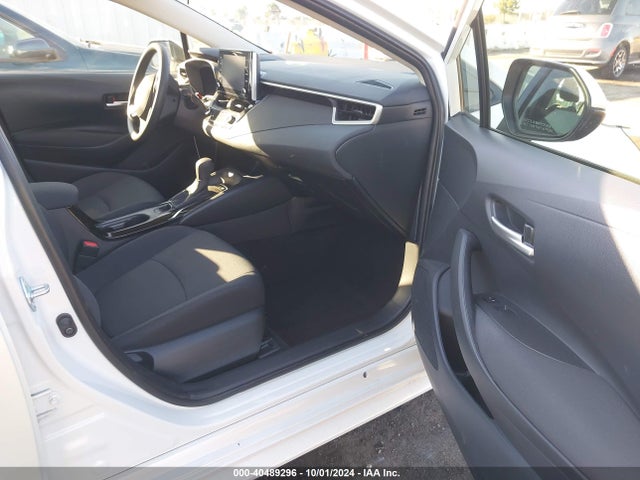 JTDEAMDE8MJ016141 Toyota Corolla Hybrid Le