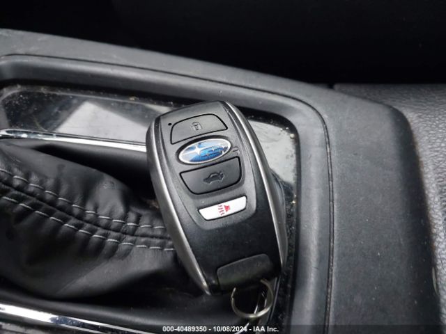 JF2SJAWC1JH550289 Subaru Forester 2.5i Touring