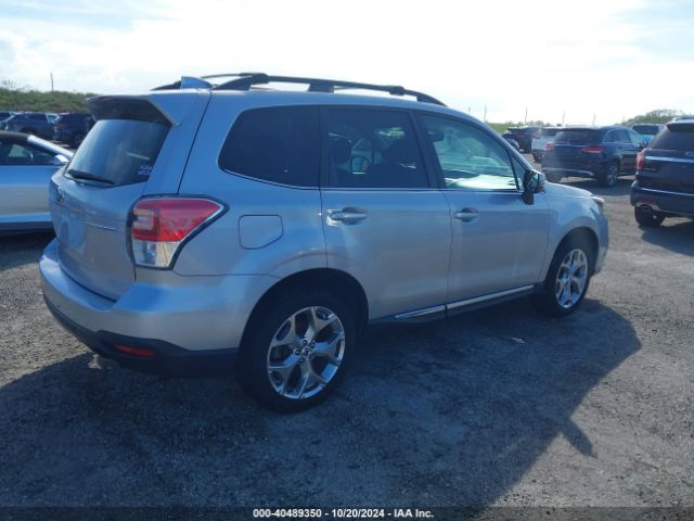 JF2SJAWC1JH550289 Subaru Forester 2.5i Touring