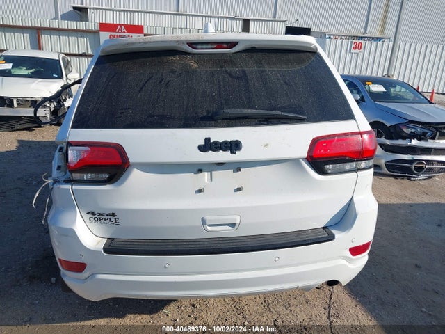 1C4RJFAGXJC202315 Jeep Grand Cherokee Altitude 4x4