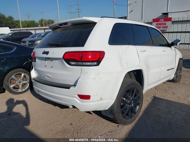 1C4RJFAGXJC202315 Jeep Grand Cherokee Altitude 4x4