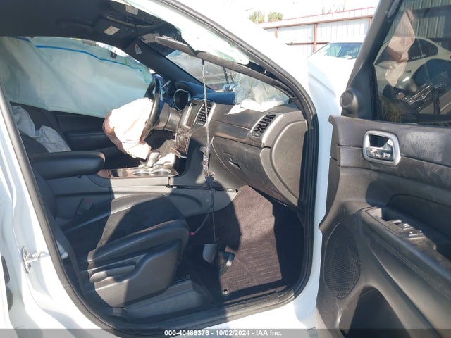 1C4RJFAGXJC202315 Jeep Grand Cherokee Altitude 4x4