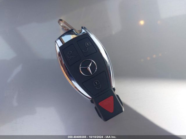 55SWF4JB5GU126316 Mercedes-Benz C 300 Luxury/sport