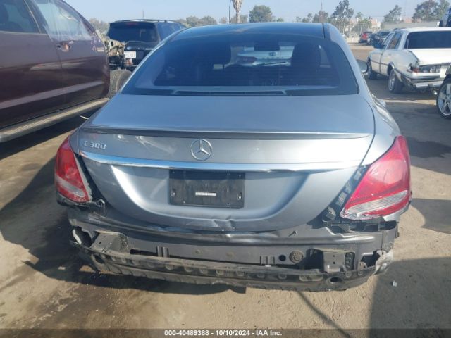 55SWF4JB5GU126316 Mercedes-Benz C 300 Luxury/sport