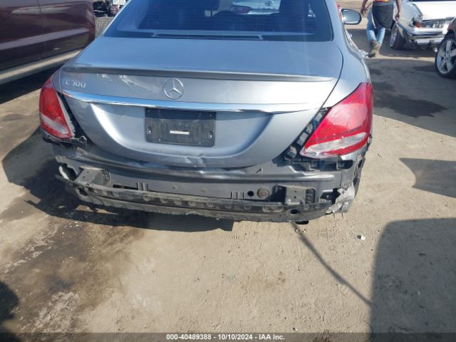 55SWF4JB5GU126316 Mercedes-Benz C 300 Luxury/sport