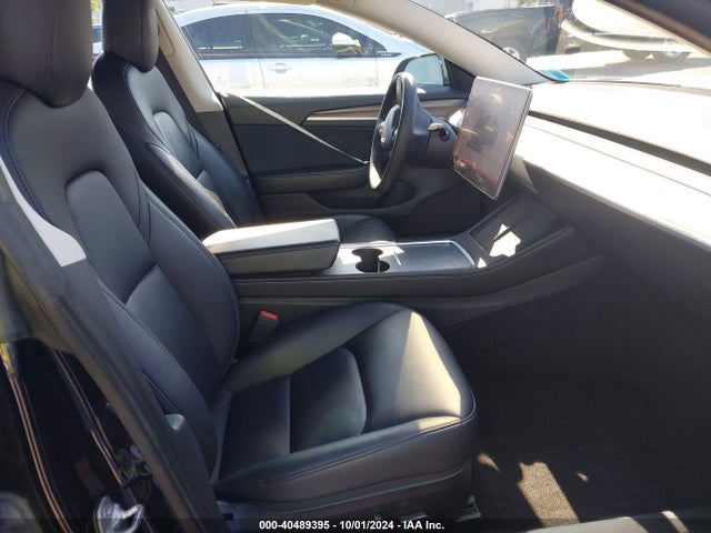 2022 TESLA MODEL 3 5YJ3E1EB4NF189789 Photo 4