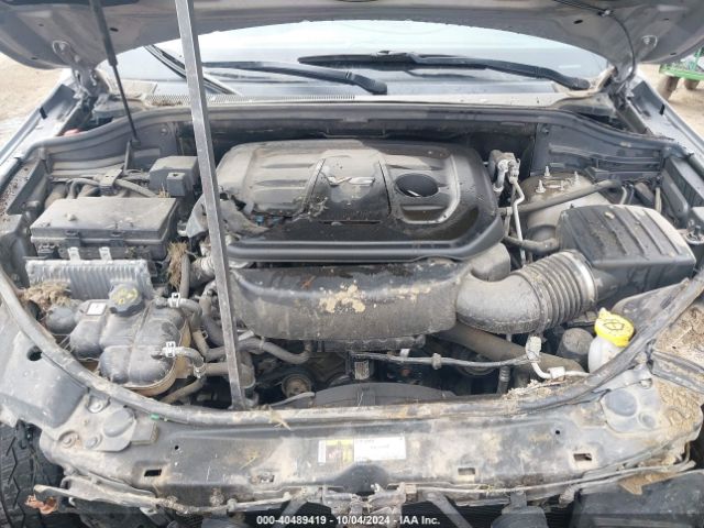 1C4RJFAG3JC113329 Jeep Grand Cherokee Laredo E 4x4