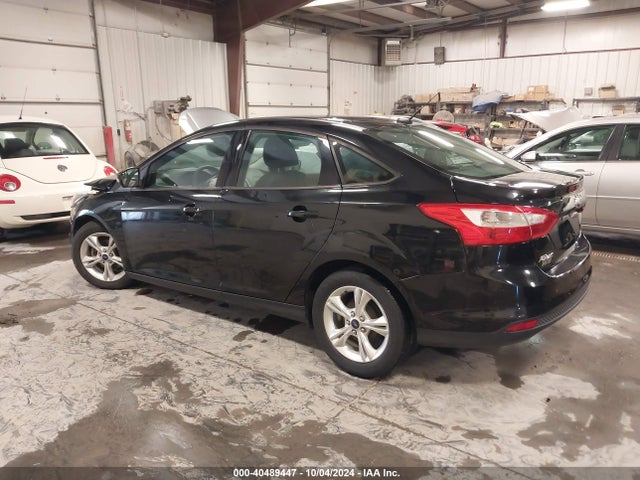 Ford FOCUS SE 2014 1FADP3F21EL381487 Image 3