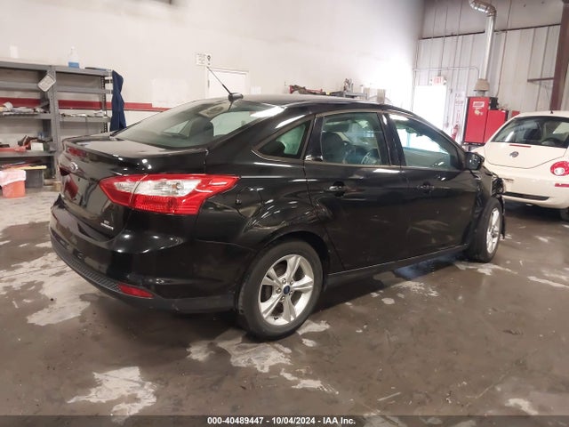 Ford FOCUS SE 2014 1FADP3F21EL381487 Image 4
