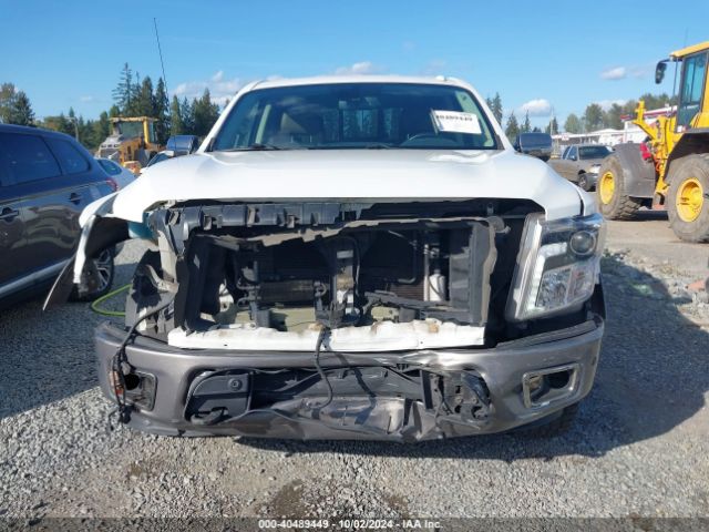 1N6AA1E5XJN542610 Nissan Titan Platinum Reserve/pro-4x/s/sl/sv