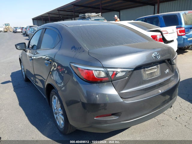 3MYDLBYV7HY188801 Toyota p5v