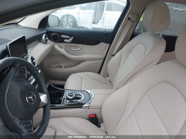 WDC0G4KB7KV135140 Mercedes-Benz Glc 300 4matic