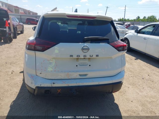 5N1BT3AA7RC681404 Nissan ROGUE S