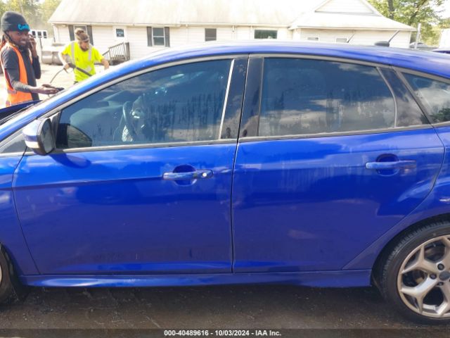 1FADP3L9XEL437136 Ford FOCUS ST