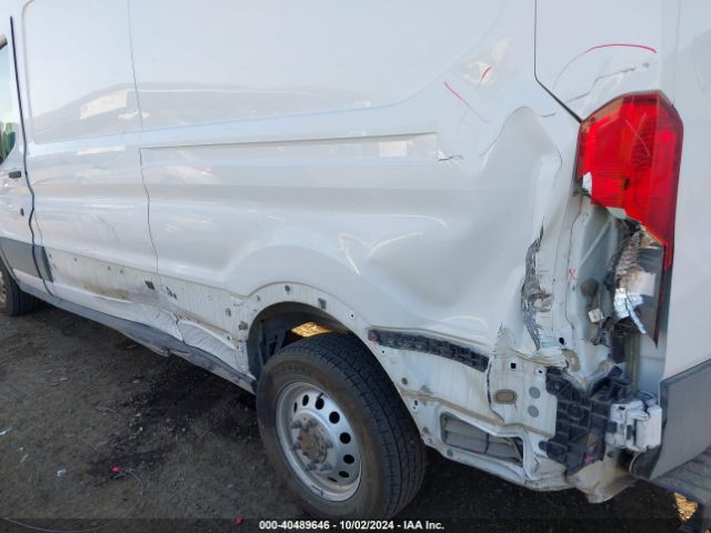 1FTBR2X86NKA63329 Ford Transit-250 Cargo Van